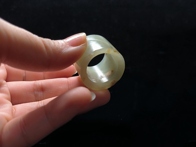 古玩玉器（一口價放漏）清代和田玉雕扳指拍賣，當前價格2000元