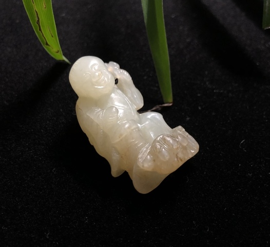 古玩玉器清代和田玉雕“劉海戲金蟾”擺件拍賣，當前價格13000元