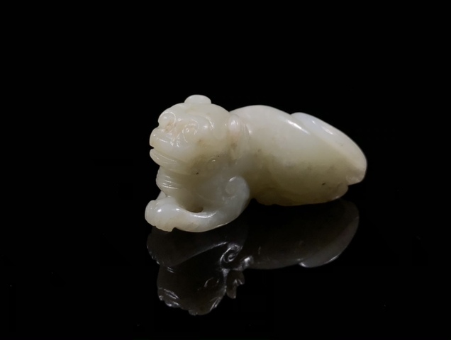 古玩玉器明代和田玉雕“瑞獸”拍賣，當(dāng)前價格33000元