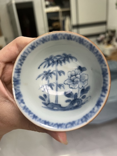 古玩陶瓷外醬釉內(nèi)青花花卉紋盤拍賣，當前價格4888元