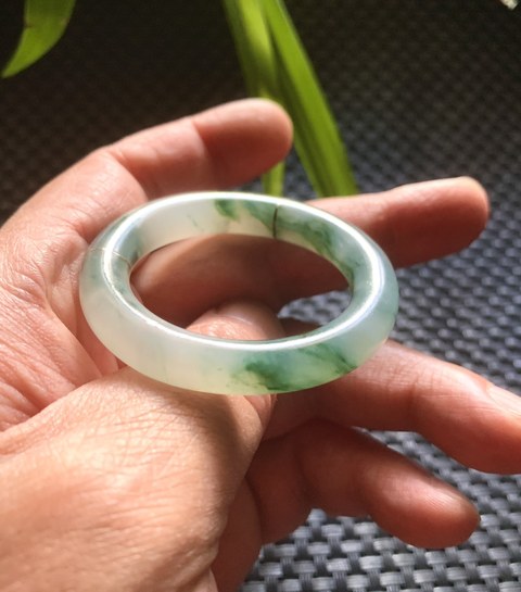 古玩玉器清代天然翡翠掛圈袈裟環拍賣，當前價格4500元
