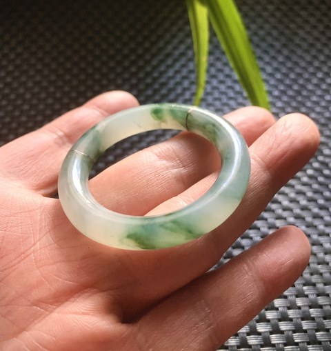 古玩玉器清代天然翡翠掛圈袈裟環拍賣，當前價格4500元
