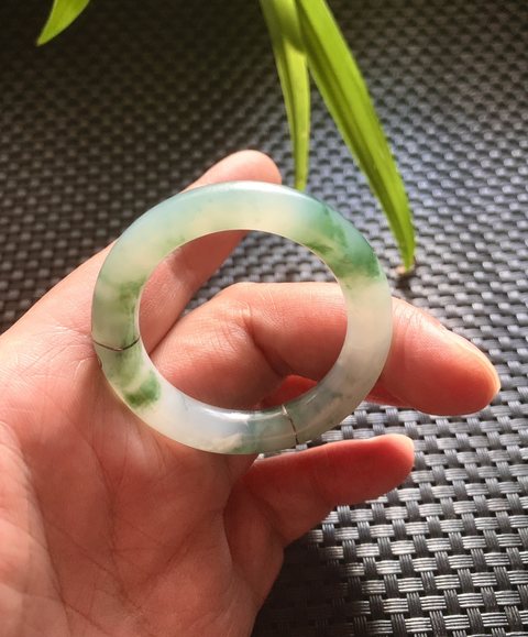 古玩玉器清代天然翡翠掛圈袈裟環拍賣，當前價格4500元