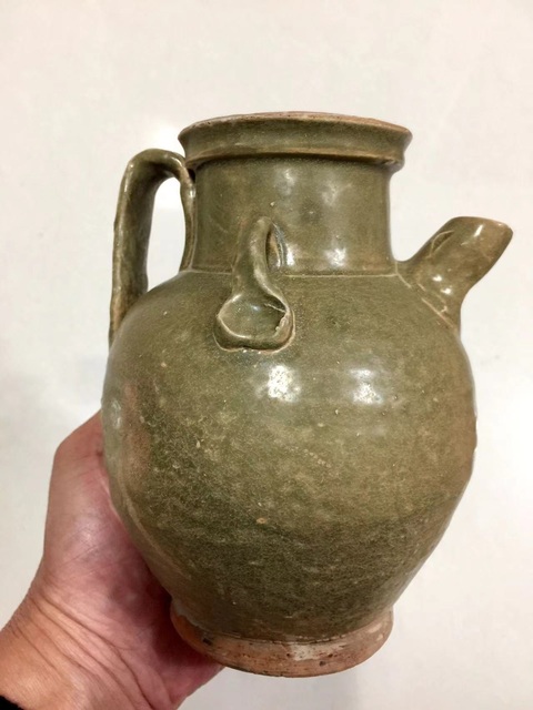 古玩陶瓷宣州窯青釉執壺拍賣,當前價格3888元