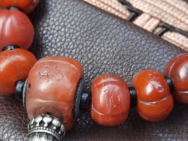 古玩玉器老南紅瓜棱珠手串拍賣(mài),當(dāng)前價(jià)格13800元