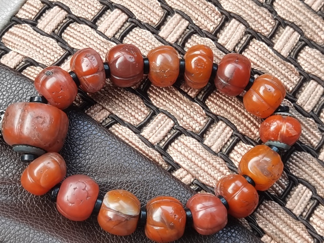 古玩玉器老南紅瓜棱珠手串拍賣(mài),當(dāng)前價(jià)格13800元