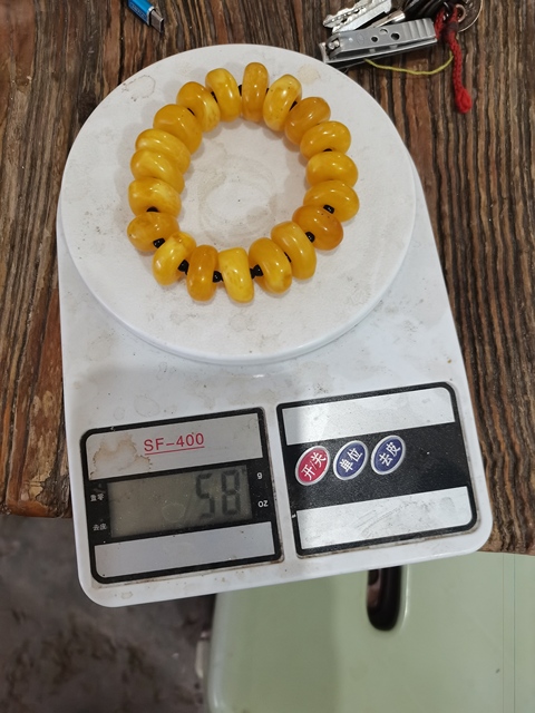 古玩玉器蜜蠟重量58克。拍賣,當(dāng)前價(jià)格8999元