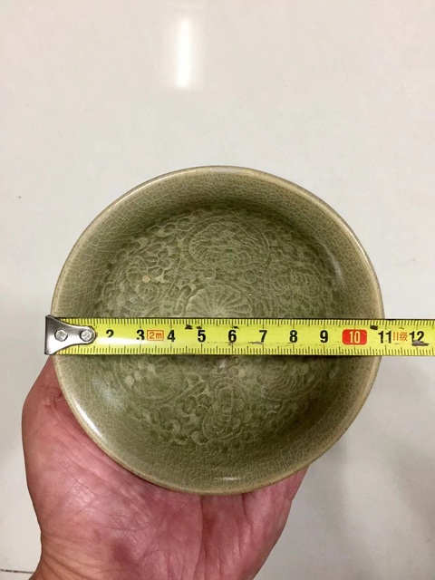 古玩陶瓷宋·耀州窯青釉模印團菊紋盞拍賣，當前價格10000元