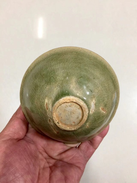 古玩陶瓷宋·耀州窯青釉模印團菊紋盞拍賣，當前價格10000元