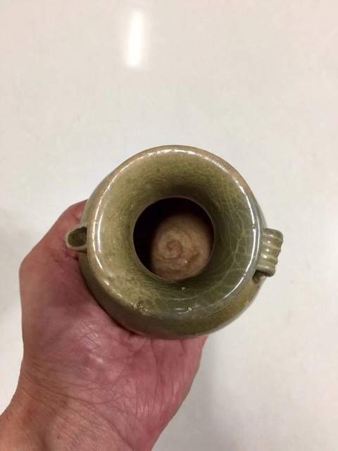 古玩陶瓷宣州窯青釉執(zhí)壺拍賣,當(dāng)前價(jià)格3688元