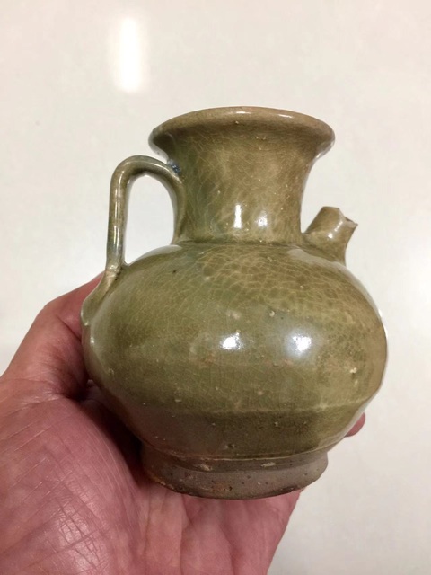 古玩陶瓷宣州窯青釉執(zhí)壺拍賣,當(dāng)前價(jià)格3688元