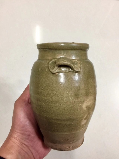 古玩陶瓷五代十國(guó)宣州窯雙耳唇口瓶拍賣,當(dāng)前價(jià)格2510元