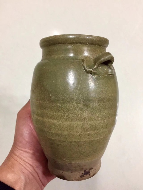 古玩陶瓷五代十國(guó)宣州窯雙耳唇口瓶拍賣,當(dāng)前價(jià)格2510元