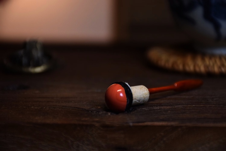 古玩陶瓷礬紅彩納福圖鼻煙壺拍賣,當前價格3600元
