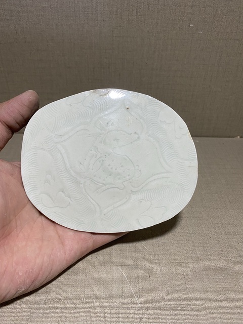 古玩陶瓷宋代湖田窯刻鹿紋標(biāo)本拍賣，當(dāng)前價(jià)格580元