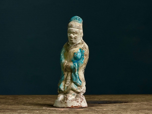 古玩陶瓷琺華彩人物造像拍賣，當(dāng)前價(jià)格588元