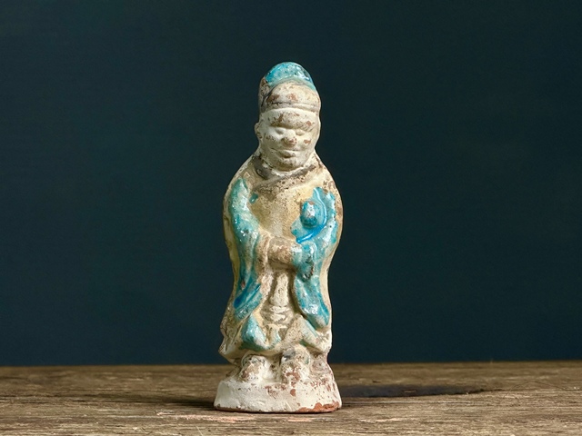 古玩陶瓷琺華彩人物造像拍賣，當(dāng)前價(jià)格588元