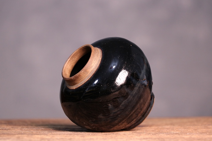 古玩陶瓷清早期·黑釉罐拍賣，當前價格2600元