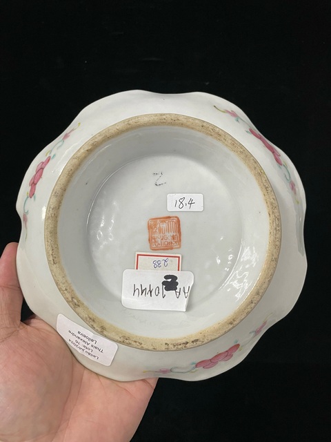 古玩陶瓷清·同治花鳥紋粉彩貢盤拍賣，當(dāng)前價(jià)格2500元
