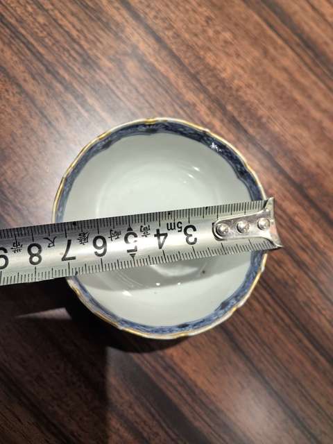 古玩陶瓷青花開光廣彩人物紋杯拍賣,當前價格1700元