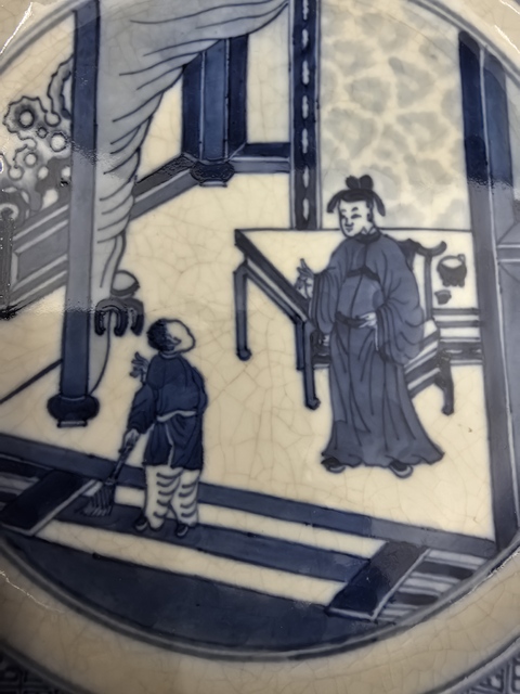 古玩陶瓷清中早·煨瓷青花人物故事紋折沿盤真品鑒賞圖