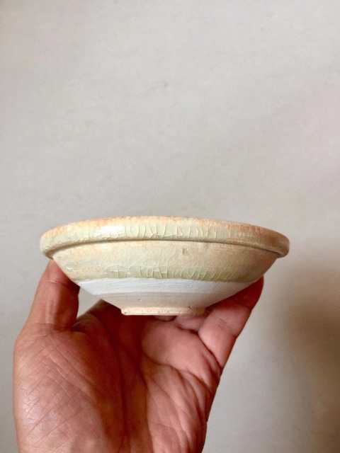 古玩陶瓷青白釉唇口盞拍賣,當(dāng)前價(jià)格1200元