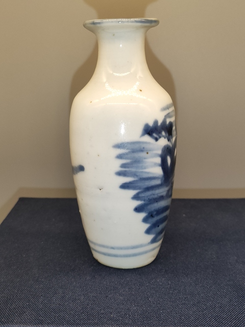 古玩陶瓷清嘉道,青花花卉紋柳葉瓶拍賣,當前價格860元