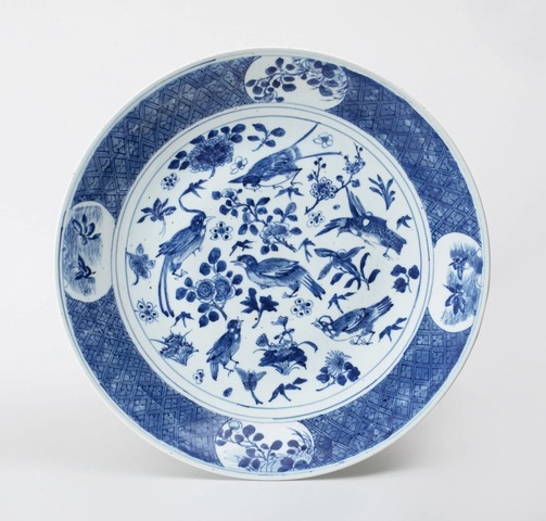 古玩陶瓷清光緒 極品青花錦地開光花蝶花鳥紋敞口盤(崔凱泓社)拍賣,當前價格7600元