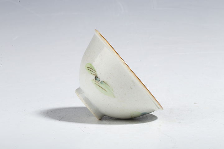 中国古美術　粉彩小杯；W43 ◇羽彰・古美術◇Y5144清代 雍正 粉彩人物将軍罐・古陶磁器