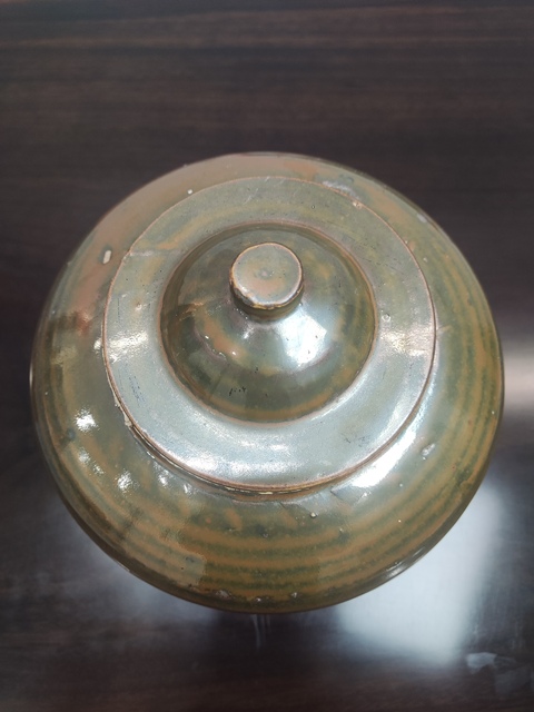 古玩陶瓷精品:明代定窯系紫金釉柿紅斑茶葉罐（1368年-1644年）拍賣，當(dāng)前價格3600元