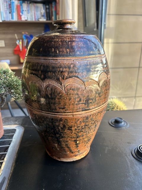 古玩陶瓷明代·刻水波紋梅瓶拍賣，當前價格4500元