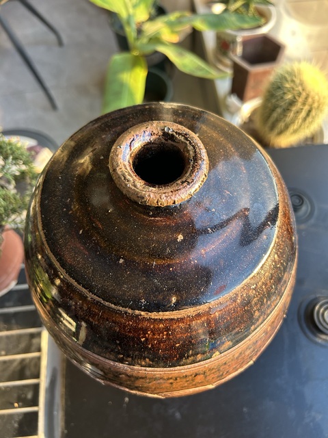 古玩陶瓷明代·刻水波紋梅瓶拍賣，當前價格4500元