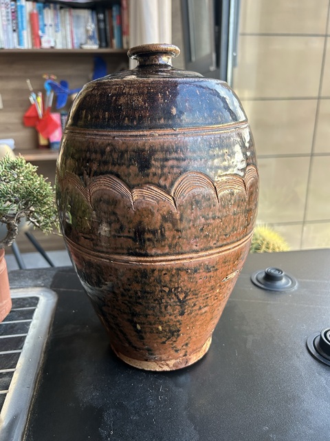 古玩陶瓷明代·刻水波紋梅瓶拍賣，當前價格4500元