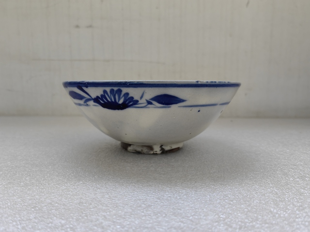 古玩陶瓷磁州窯青花花卉紋碗拍賣(mài)，當(dāng)前價(jià)格450元