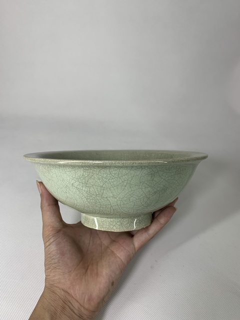 古玩陶瓷清中晚·綠哥釉大碗拍賣,當前價格3000元