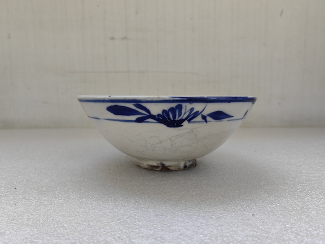 古玩陶瓷磁州窯碗拍賣,當前價格398元