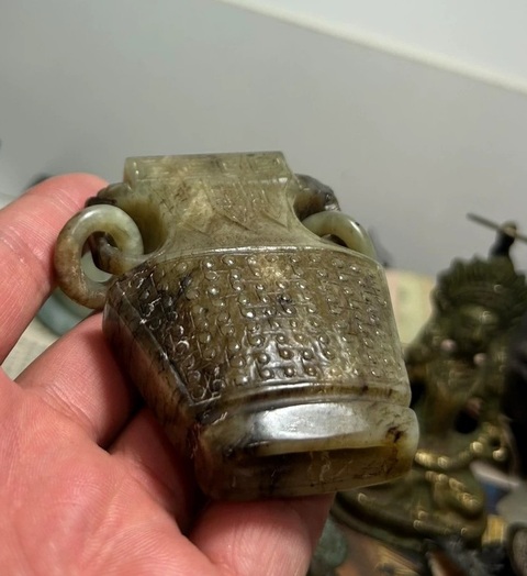 古玩玉器帶工玉瓶真品鑒賞圖