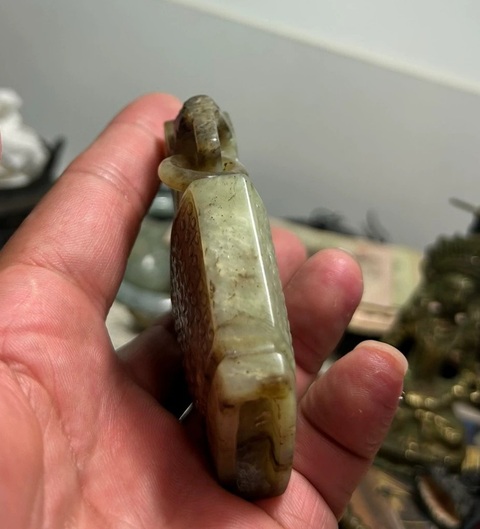 古玩玉器帶工玉瓶真品鑒賞圖
