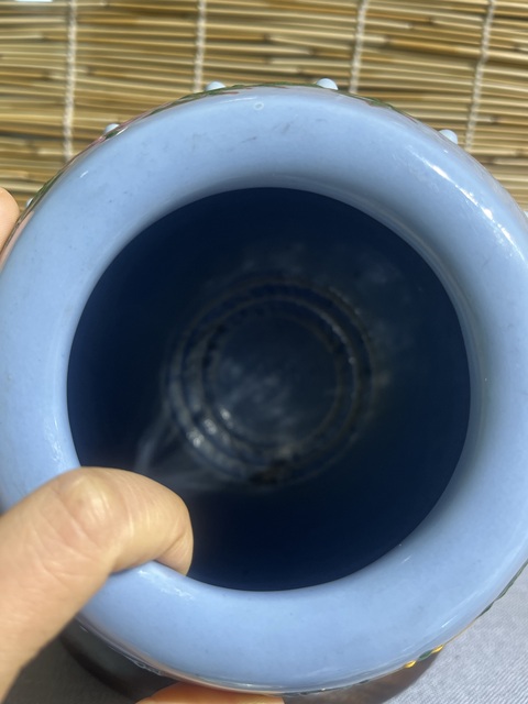 古玩陶瓷天藍釉粉彩云龍紋獸耳罐拍賣,當前價格18000元