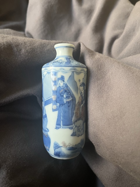 中国骨董　清中期　青花釉裏紅　人物　鼻煙壺　翡翠蓋　骨杓 中国骨董 清中期 青花釉裏紅 人物 鼻煙壺 翡翠蓋 骨杓 瓷胎