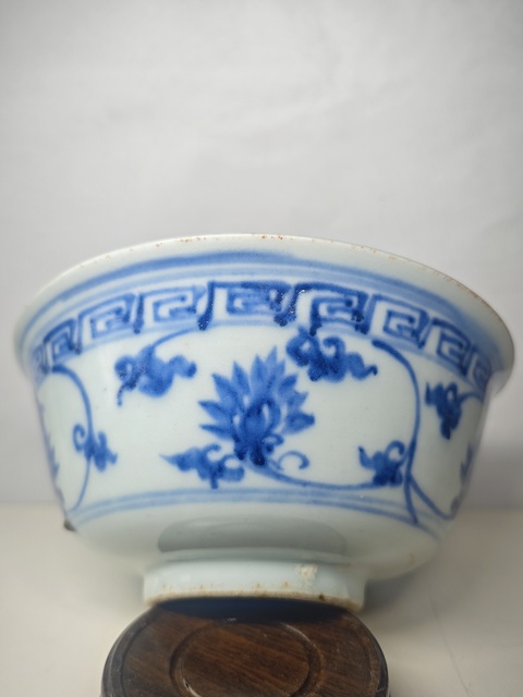 古玩陶瓷明空白期青花月影梅紋茶碗拍賣,當前價格7654元