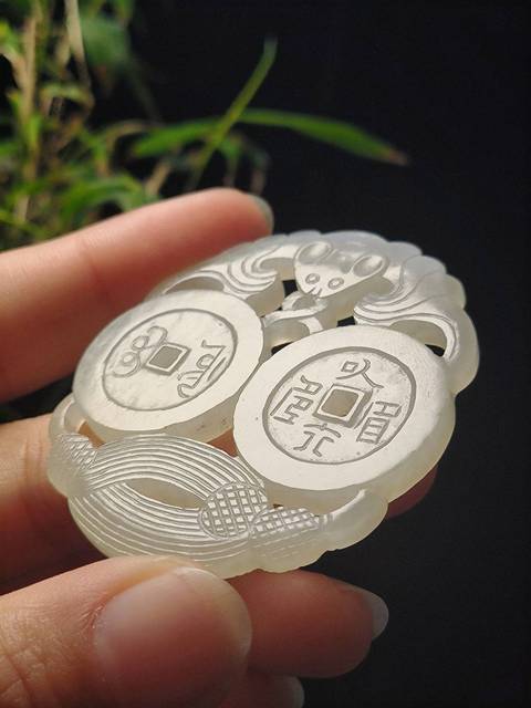 古玩玉器清代和田玉雕“福在眼前”佩拍賣，當前價格28000元