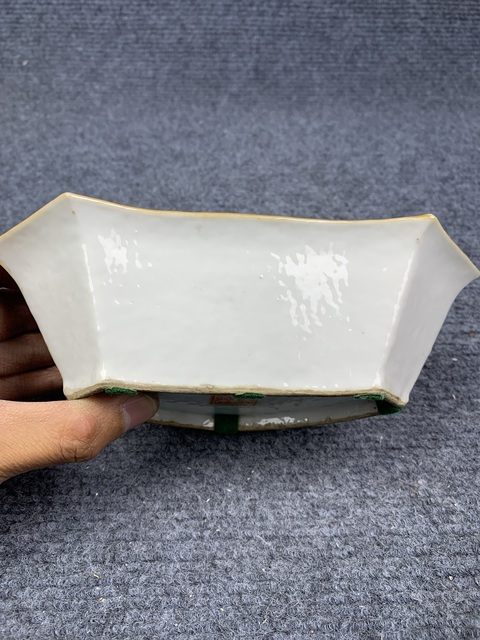 古玩陶瓷淺降彩高士童子角碗拍賣,當前價格1588元
