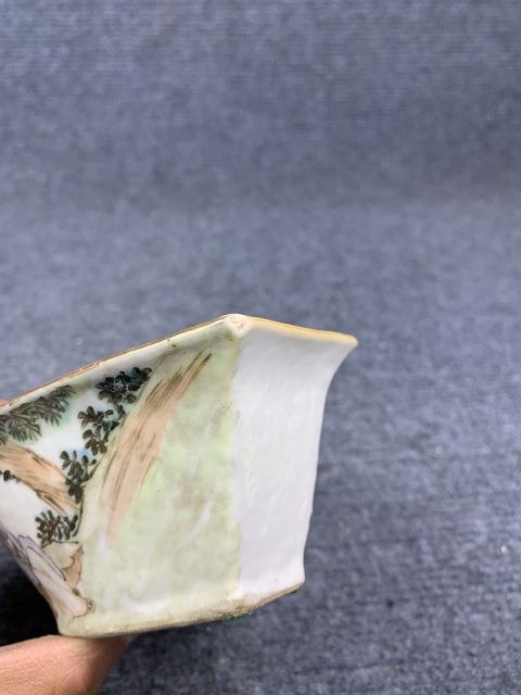 古玩陶瓷淺降彩高士童子角碗拍賣,當前價格1588元