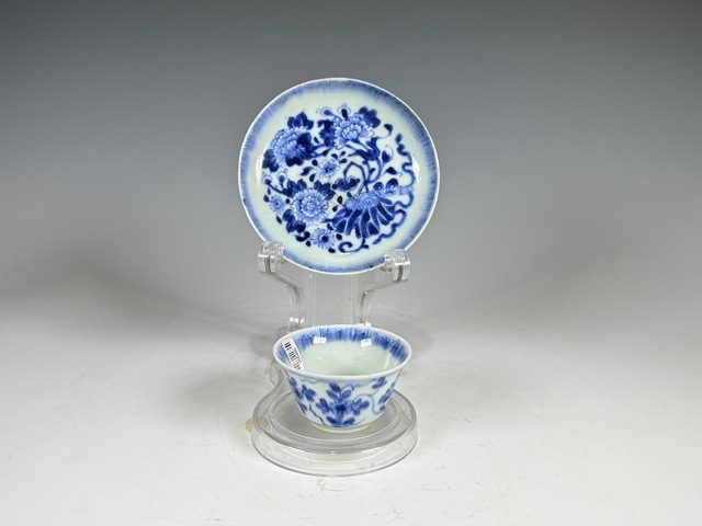古玩陶瓷清康熙·精品青花花卉紋杯碟拍賣，當前價格1500元
