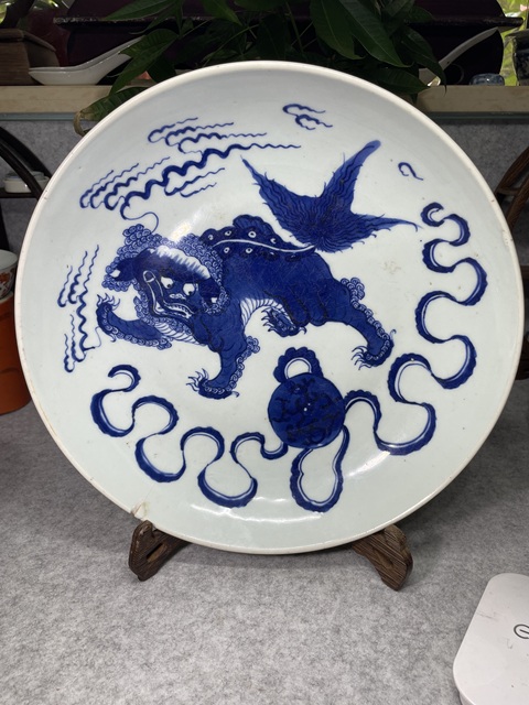 古玩陶瓷雍乾傳世頂級青花獅子繡球紋大盤拍賣,當前價格4899元