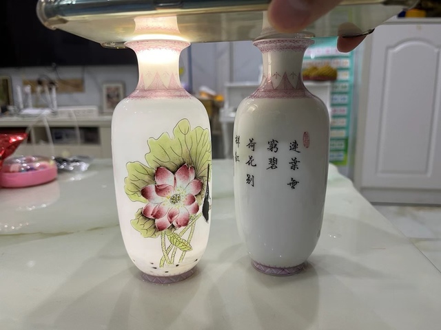 古玩陶瓷琺瑯彩花鳥紋賞瓶一對拍賣,當前價格3888元