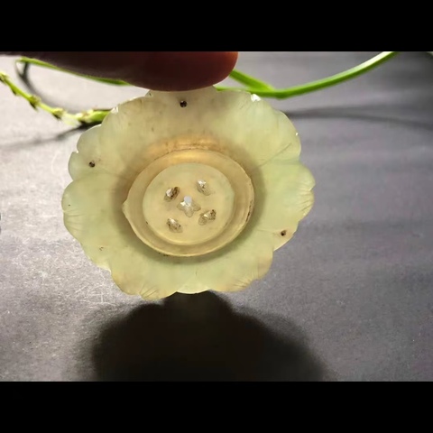 古玩玉器清代天然翡翠雕“轉芯佩”拍賣，當前價格13000元