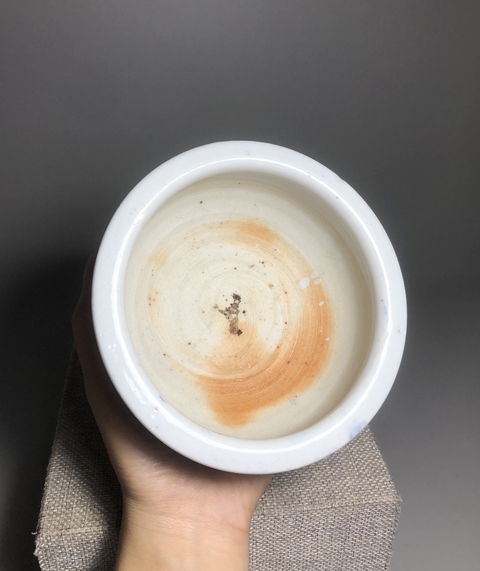 古玩陶瓷清三代,青花山水人物紋三足爐拍賣,當前價格1200元
