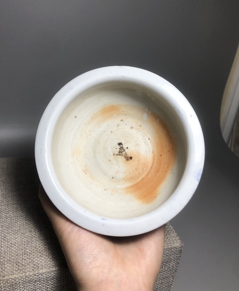 古玩陶瓷清三代,青花山水人物紋三足爐拍賣,當前價格1200元